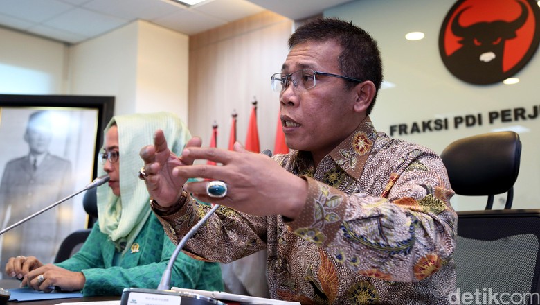 Revisi UU KPK Ditunda, Masinton: Kita Dukung Pemerintah Fokus Ekonomi Dulu