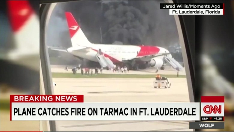 Pesawat Terbakar Saat Akan Lepas Landas, Bandara Hollywood Ditutup Sementara