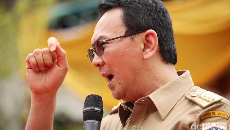Gara-gara kecelakaan Fortuner, Kalijodo Mau di Tutup ! Gara-gara kecelakaan Fortuner, Kalijodo Mau di Tutup !