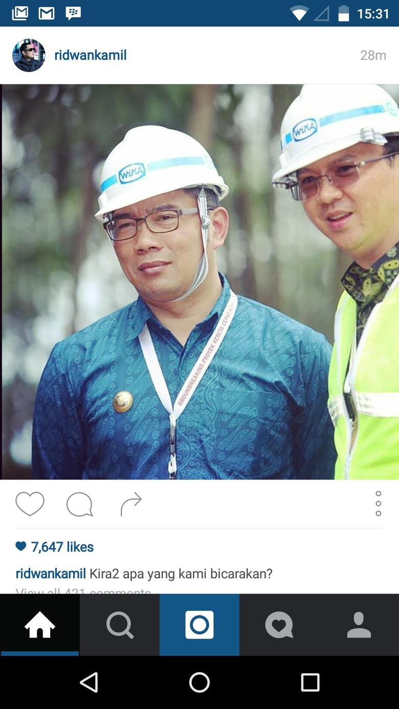 Ridwan Kamil Pasang Foto Bareng Ahok Untuk Pilgub DKI 2017