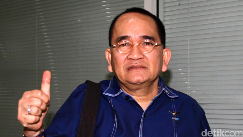 Ruhut Sitompul (lamhot/detikcom)