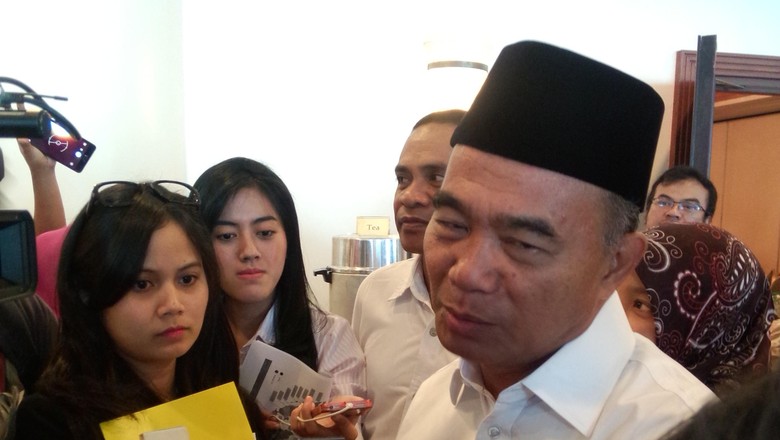 Hasil gambar untuk muhadjir effendy