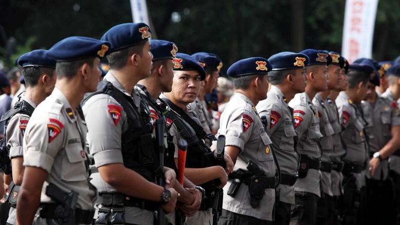 Jaga Keamanan Ramadan, Polisi Patroli Kawal Sahur on The Road