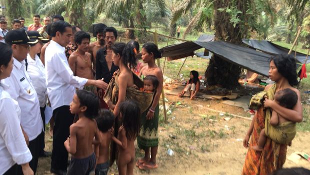 Pertemuan Jokowi dan Suku Anak Dalam Ramai di Medsos, Ini 