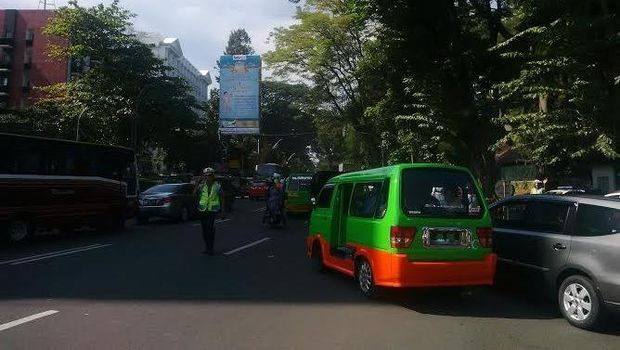 Uji Coba Satu Arah di Bogor, Rute Angkot Banyak Berubah