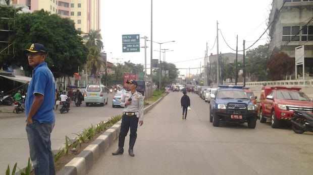  Dua Korban Bangunan Roboh, Dishub Tutup Jl Gedong Panjang Jakut