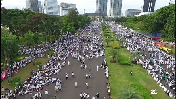  Penampakan Lautan Massa 2 Desember Putihkan Lapangan Monas 