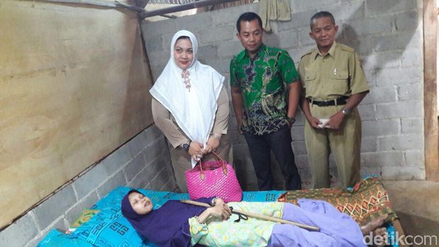 Kisah Miris Sulami: Tubuh Kaku seperti Kayu dan Dirawat Sang Nenek