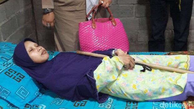 Kisah Miris Sulami: Tubuh Kaku seperti Kayu dan Dirawat Sang Nenek