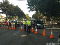 Penutupan Jalan dan Sidang Ahok ke-14 yang Tetap Didatangi Massa