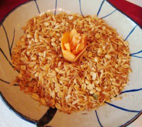 Kres..Kres Serundeng Kelapa - Kacang Kres..Kres Serundeng Kelapa - Kacang