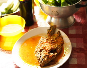 Resep Ikan: Pecak Gurame Resep Ikan: Pecak Gurame
