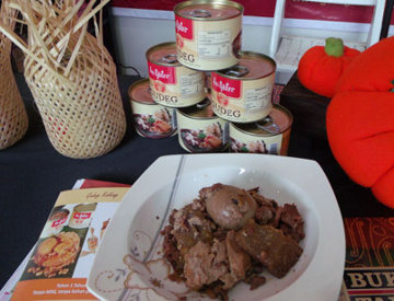 Ini Dia, Gudeg Kalengan Halal Pertama di Indonesia Ini Dia, Gudeg Kalengan Halal Pertama di Indonesia