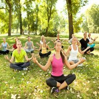 Jauhkan Remaja dari Narkoba dan HIV dengan Ikut Yoga Jauhkan Remaja dari Narkoba dan HIV dengan Ikut Yoga