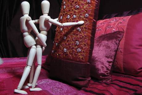 Posisi Berdiri (Wall Standing Sex Position) Posisi Berdiri (Wall Standing Sex Position)
