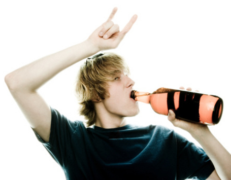Konsumsi Alkohol Berlebihan Tingkatkan Risiko Penyakit Jantung pada Remaja Konsumsi Alkohol Berlebihan Tingkatkan Risiko Penyakit Jantung pada Remaja