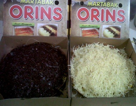 Martabak Orins: Empuk-empuk Legit Martabak Cokelat Pisang! Martabak Orins: Empuk-empuk Legit Martabak Cokelat Pisang!