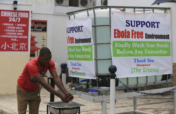 Nigeria Dinyatakan Sudah Bebas dari Kasus Ebola oleh WHO Nigeria Dinyatakan Sudah Bebas dari Kasus Ebola oleh WHO