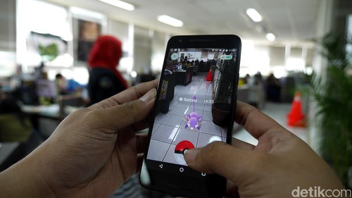 Pokemon Go Tiba di Apple Watch Pokemon Go Tiba di Apple Watch
