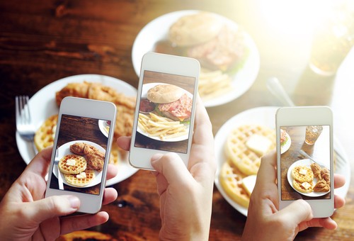 Foodies, Sebaiknya Berhenti Unggah 6 Hal Ini di Media Sosial