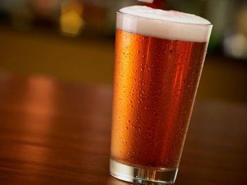 Studi Pastikan Banyak Minum Alkohol Bisa Ganggu Kemampuan Ereksi Studi Pastikan Banyak Minum Alkohol Bisa Ganggu Kemampuan Ereksi