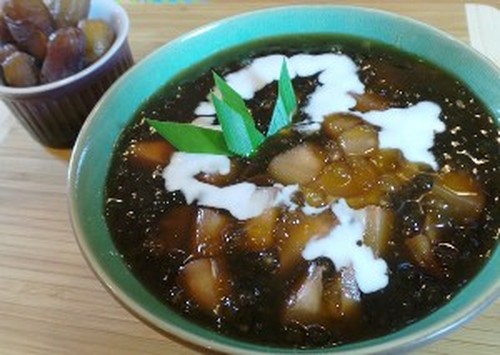 5 Camilan Manis Berbahan Singkong Ini Mudah Dibuat Sendiri 5 Camilan Manis Berbahan Singkong Ini Mudah Dibuat Sendiri