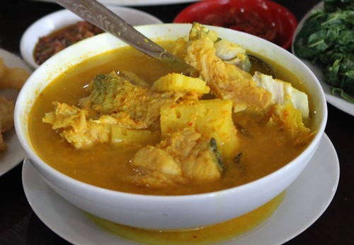 Gangan Ikan dan Mie Belitung, Kuliner Khas Belitung Timur yang Patut Dicoba Gangan Ikan dan Mie Belitung, Kuliner Khas Belitung Timur yang Patut Dicoba