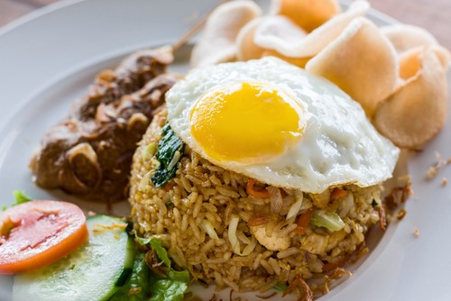 Ini 3 Makanan Indonesia yang Masuk Daftar Makanan Terenak di Dunia! Ini 3 Makanan Indonesia yang Masuk Daftar Makanan Terenak di Dunia!