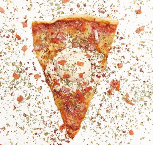 Nyam! Manis Gurih Pizza Dalam Lembutnya Es Krim Nyam! Manis Gurih Pizza Dalam Lembutnya Es Krim